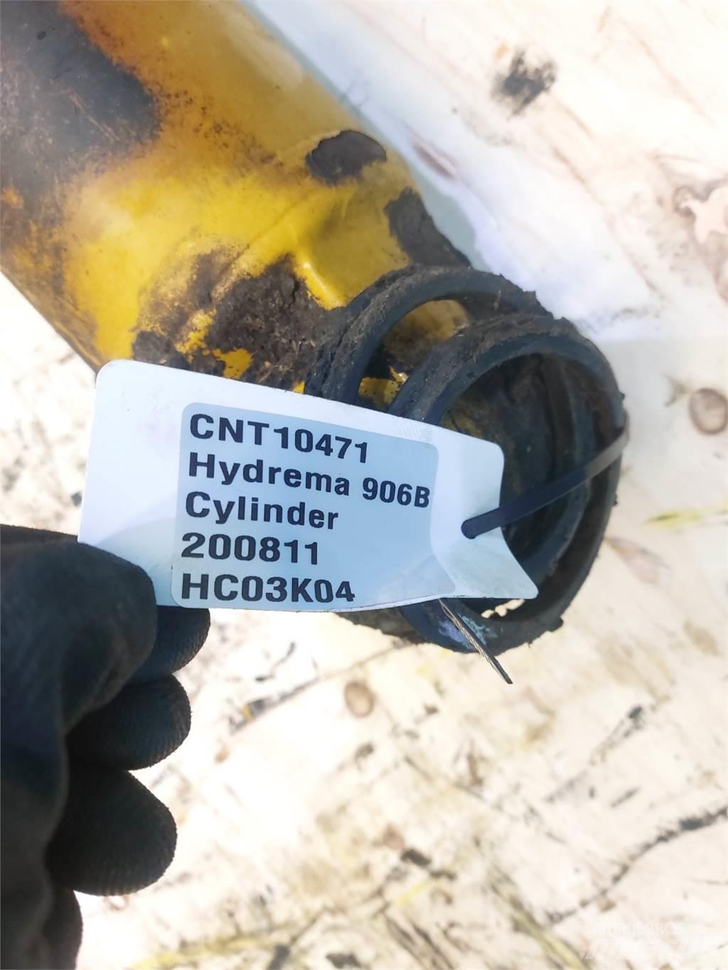 Hydrema 906C Bommer og stikker