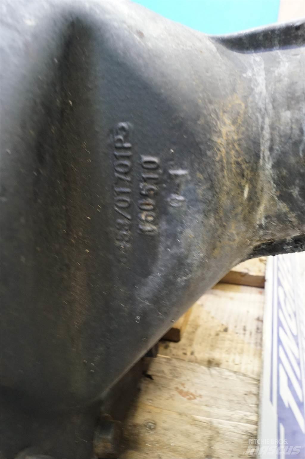 JCB 4CX Aksler