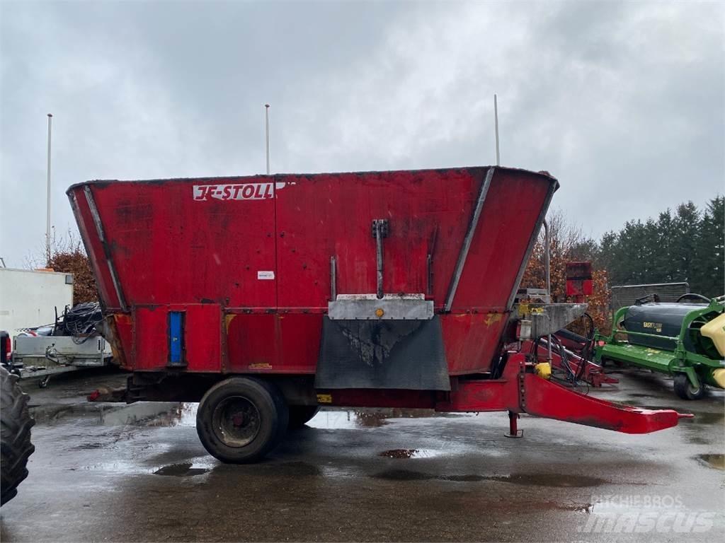 JF VM22 Blande- og fôringsmaskiner