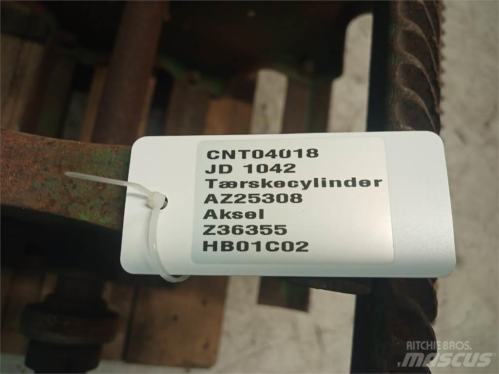 John Deere 1042 Skurtresker tilbehør