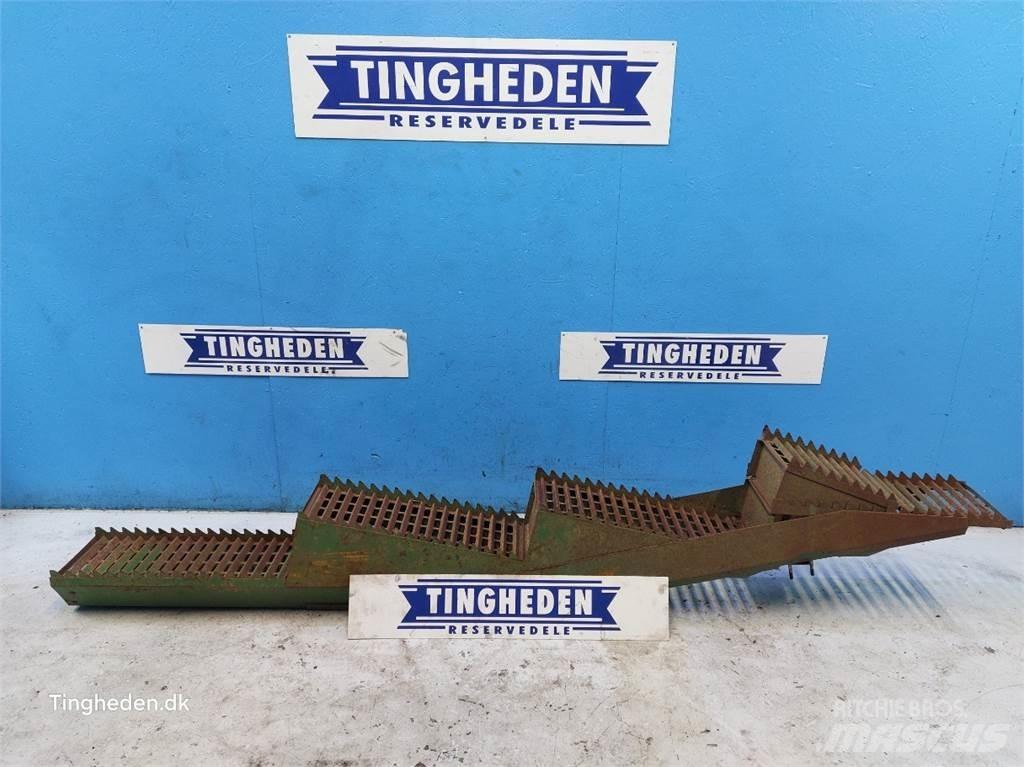 John Deere 1042 Skurtresker tilbehør