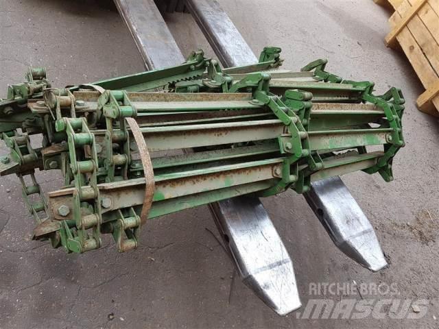 John Deere 1052 Skurtresker tilbehør