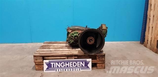 John Deere 1065 Girkasse