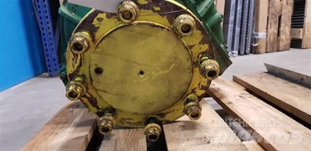 John Deere 1065 Skurtresker tilbehør