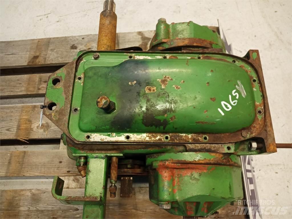 John Deere 1065 Girkasse