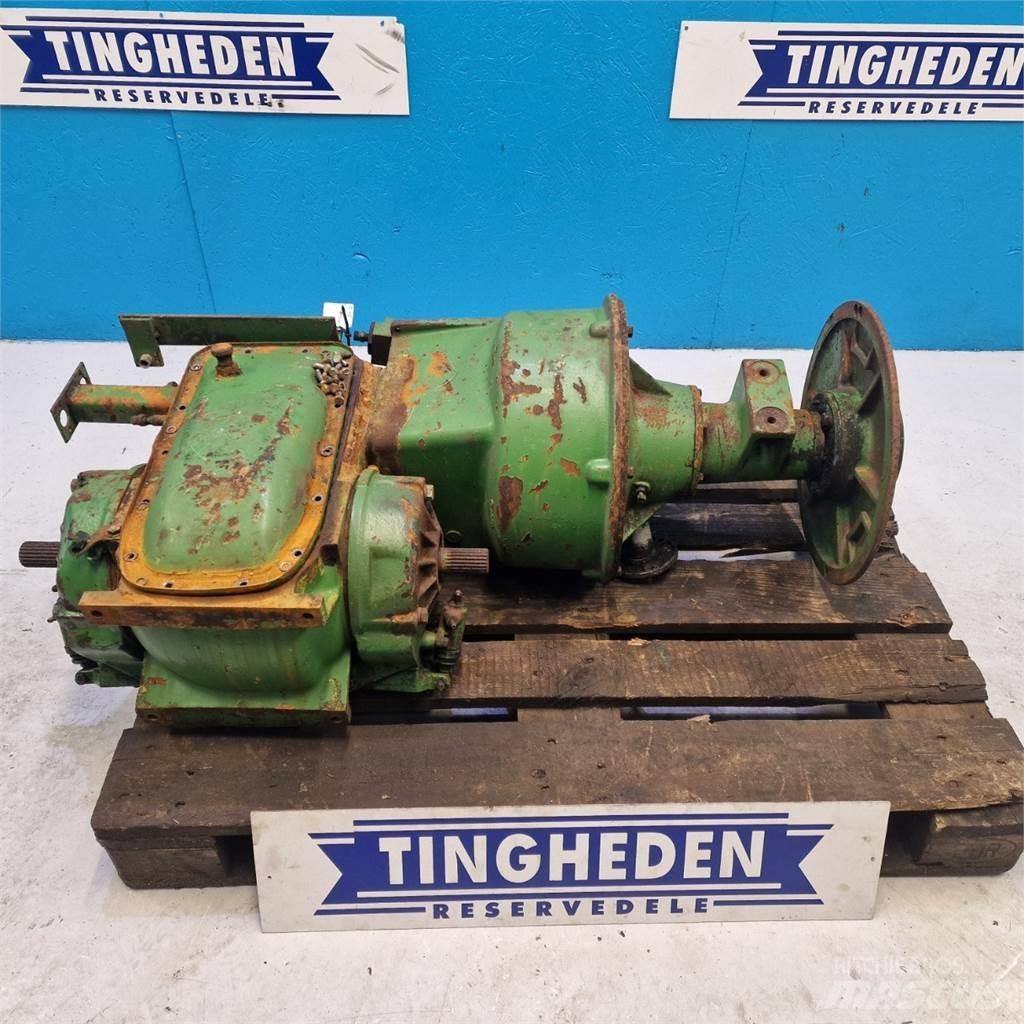 John Deere 1065 Girkasse
