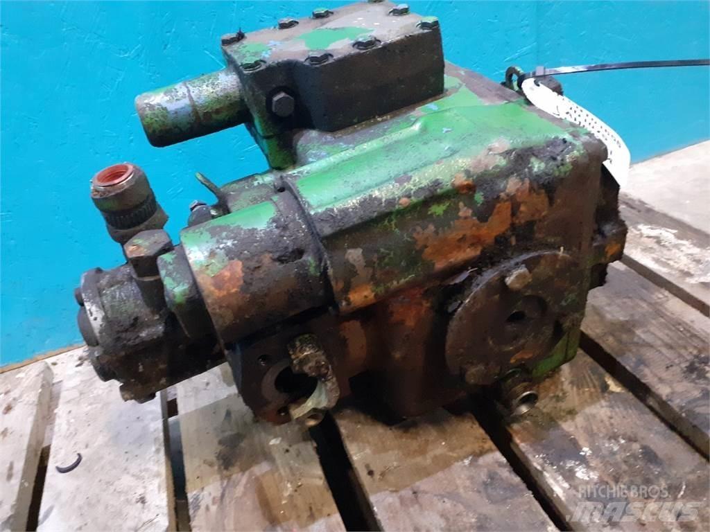 John Deere 1075 Hydraulikk