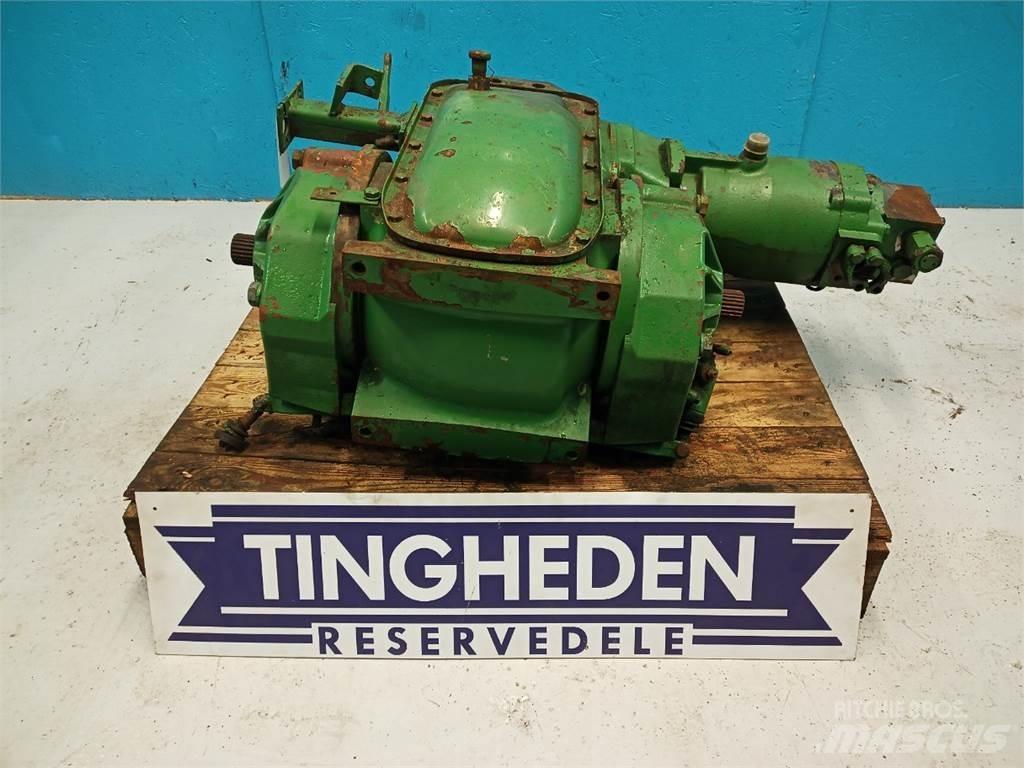 John Deere 1075 Girkasse
