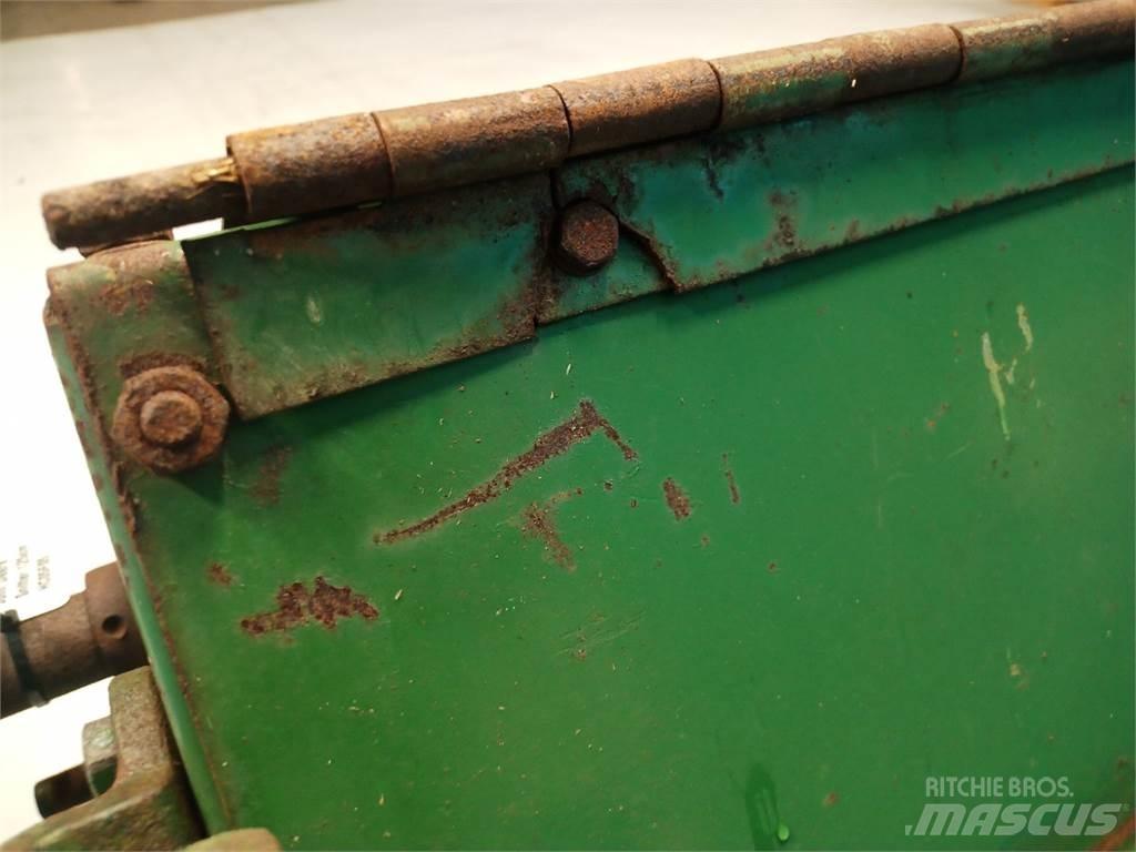 John Deere 1075 Skurtresker tilbehør