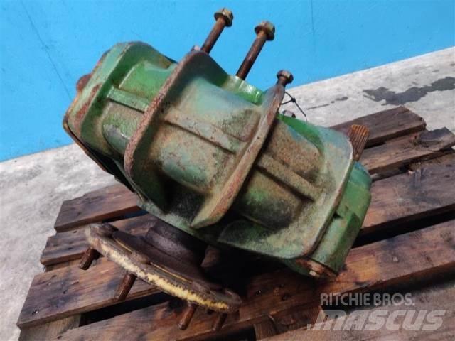 John Deere 1085 Skurtresker tilbehør
