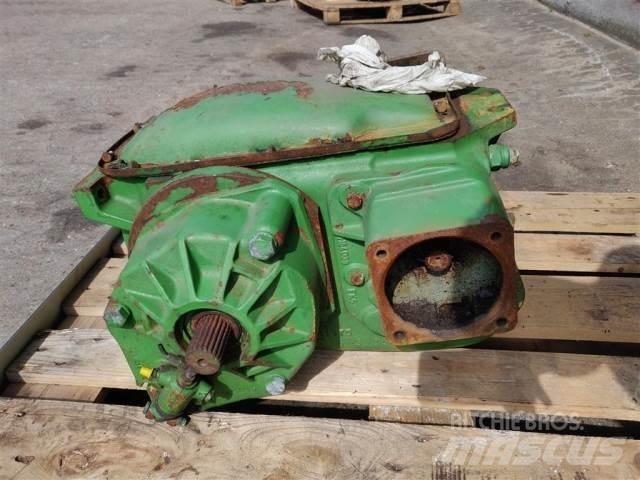 John Deere 1085 Girkasse