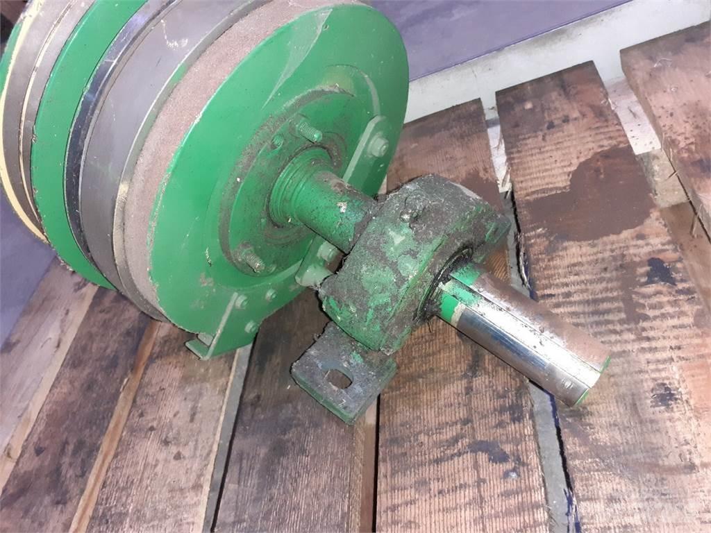 John Deere 1085 Skurtresker tilbehør