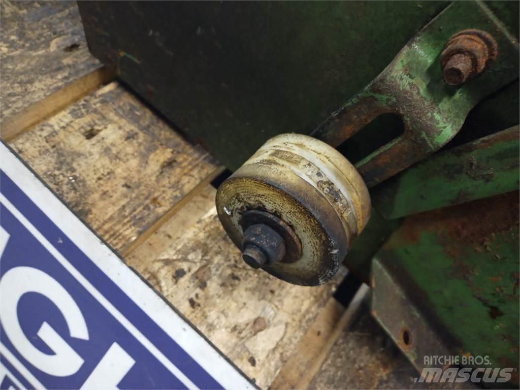 John Deere 1085 Skurtresker tilbehør