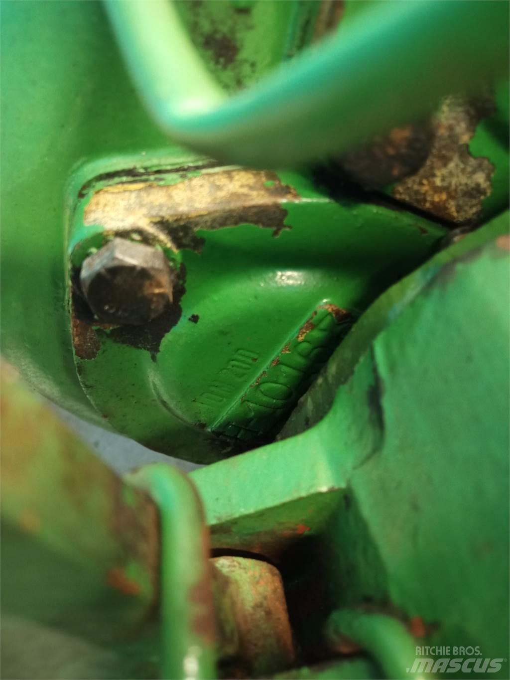 John Deere 1085 Girkasse