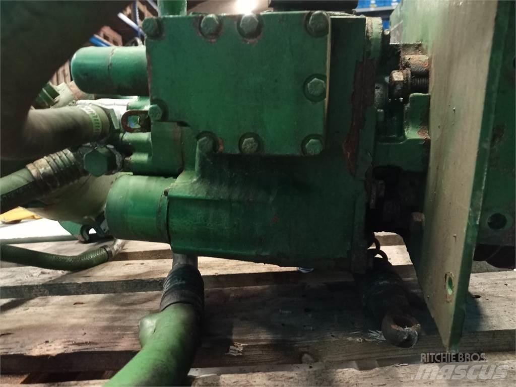 John Deere 1085 Hydraulikk