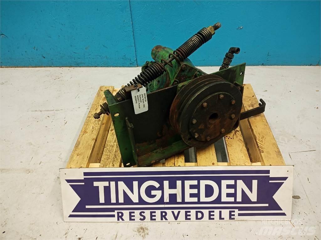 John Deere 1085 Hydraulikk