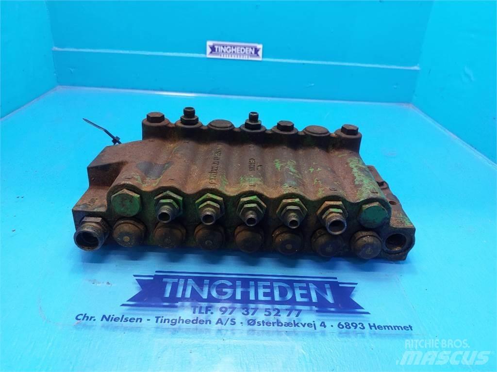 John Deere 1085 Hydraulikk