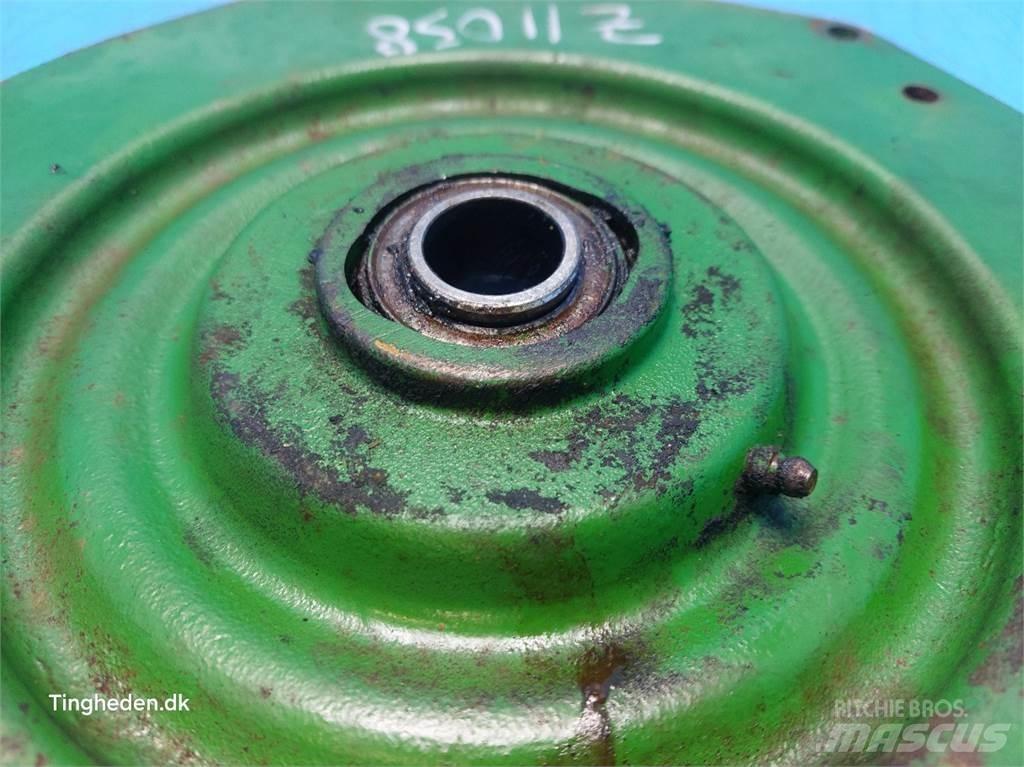 John Deere 1085 Sand- og saltspredere