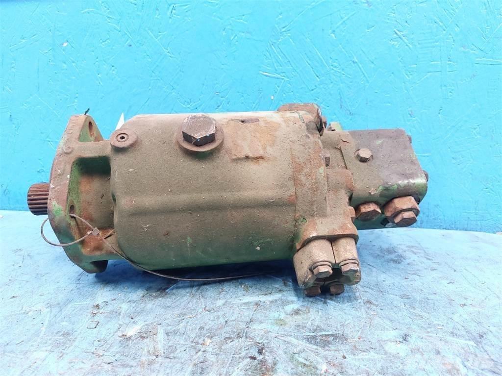 John Deere 1177 Hydraulikk