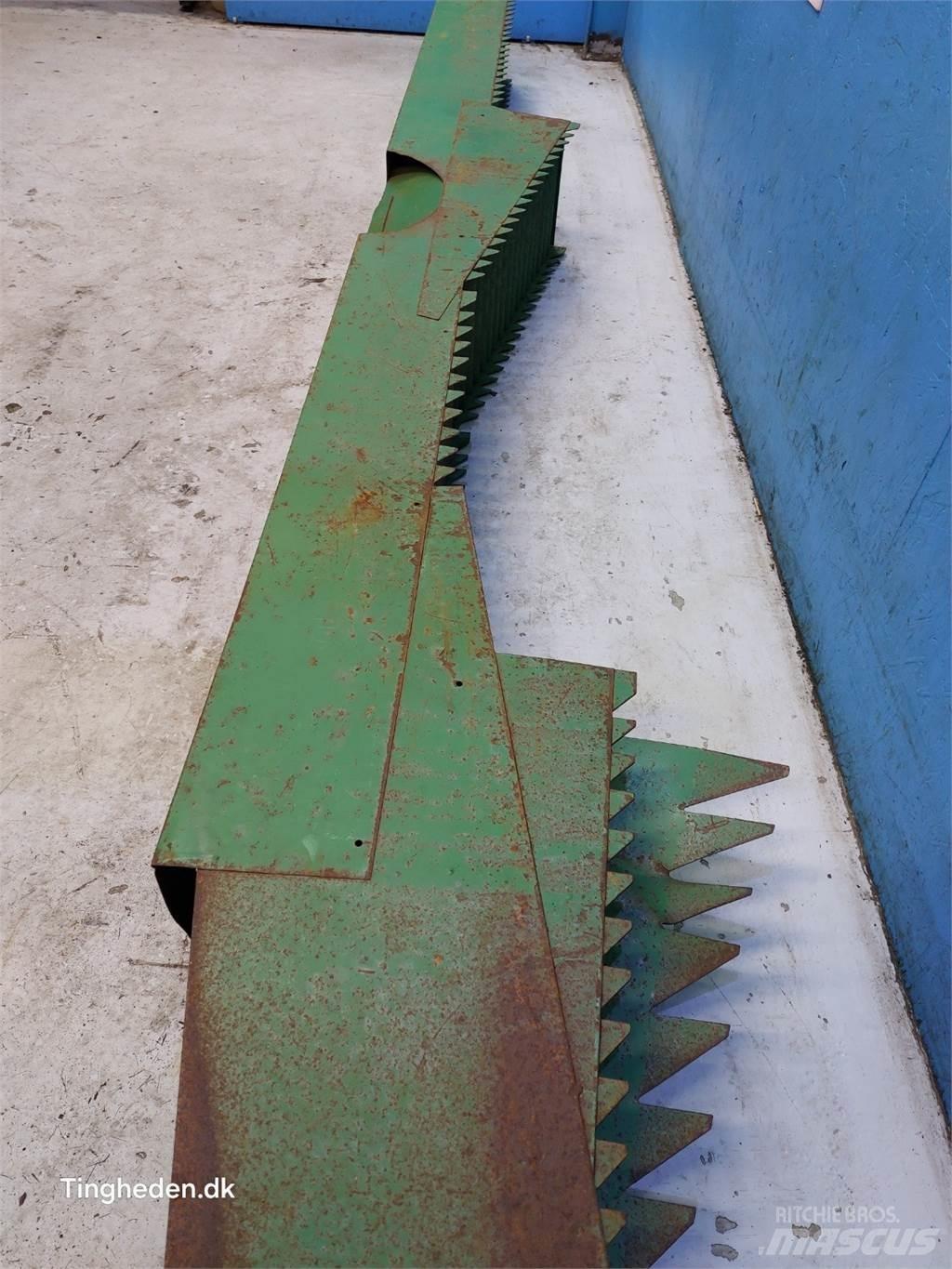 John Deere 1177 Skurtresker tilbehør