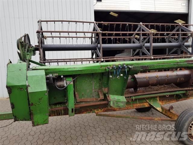 John Deere 16 Skurtresker tilbehør