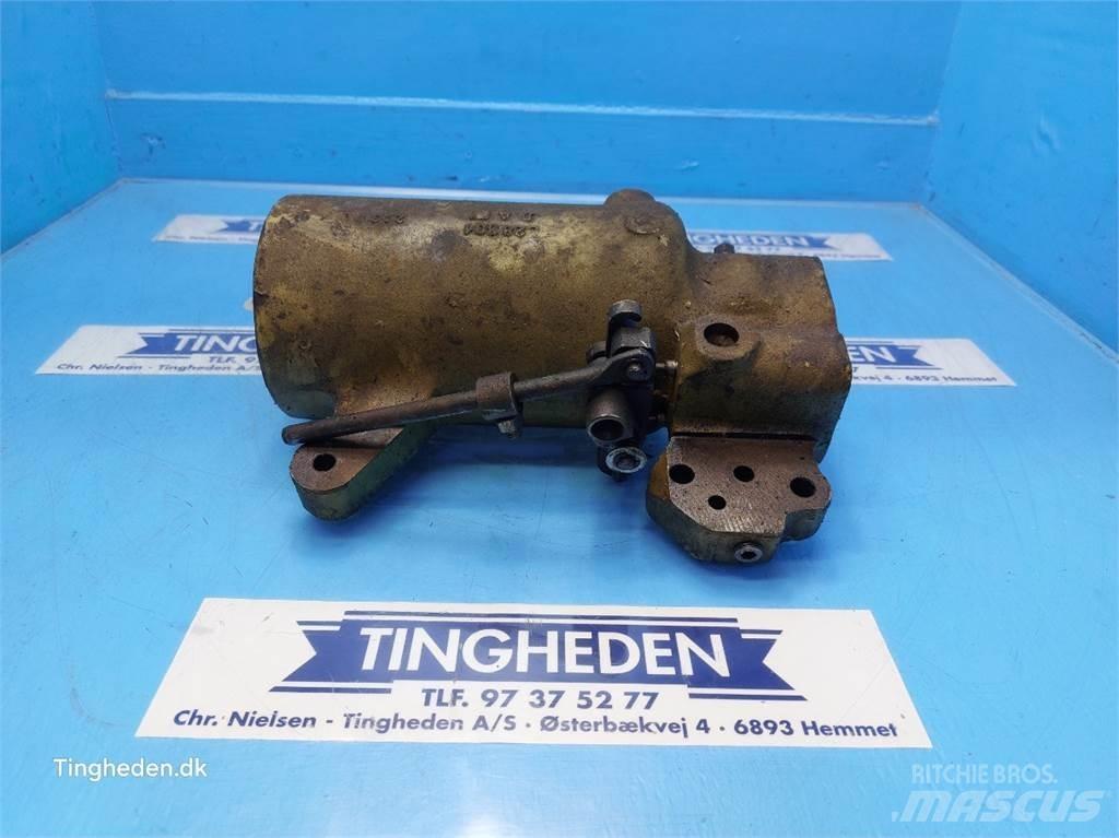 John Deere 2040 Hydraulikk