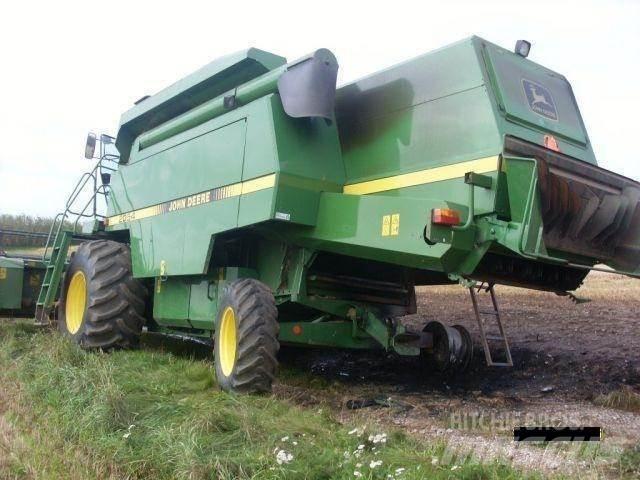 John Deere 2054 Skurtreskere
