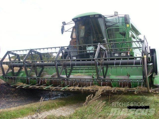 John Deere 2054 Skurtreskere
