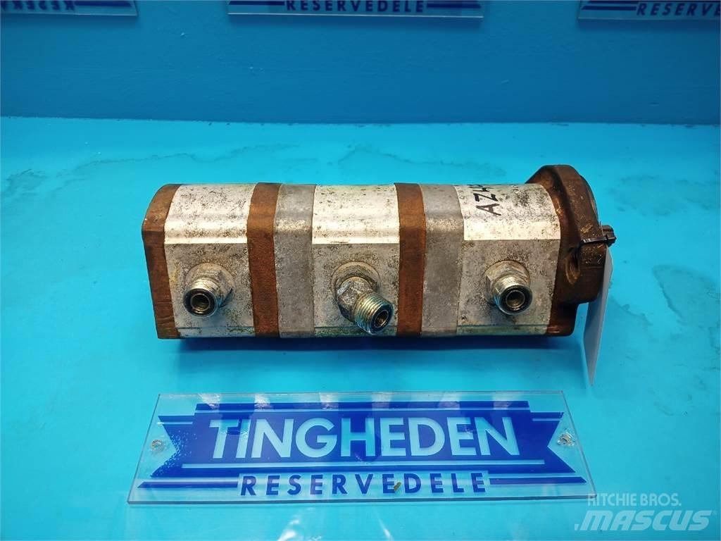 John Deere 2054 Hydraulikk