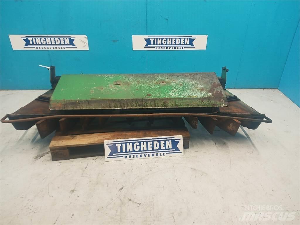 John Deere 2066 Skurtresker tilbehør
