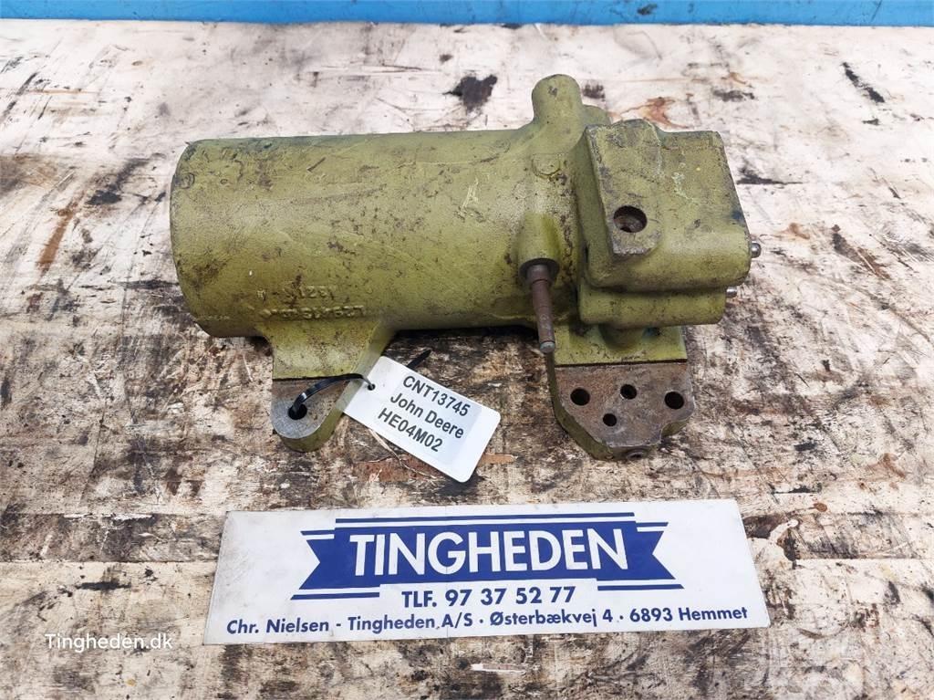 John Deere 2141 Hydraulikk