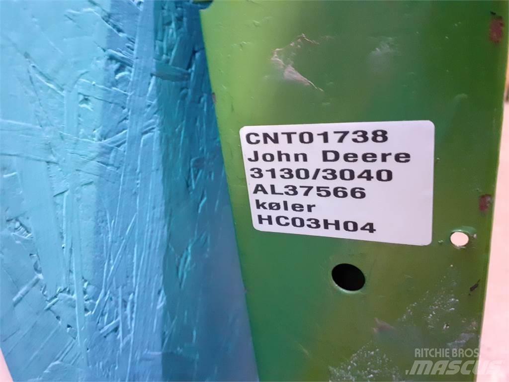 John Deere 3040 Radiatorer