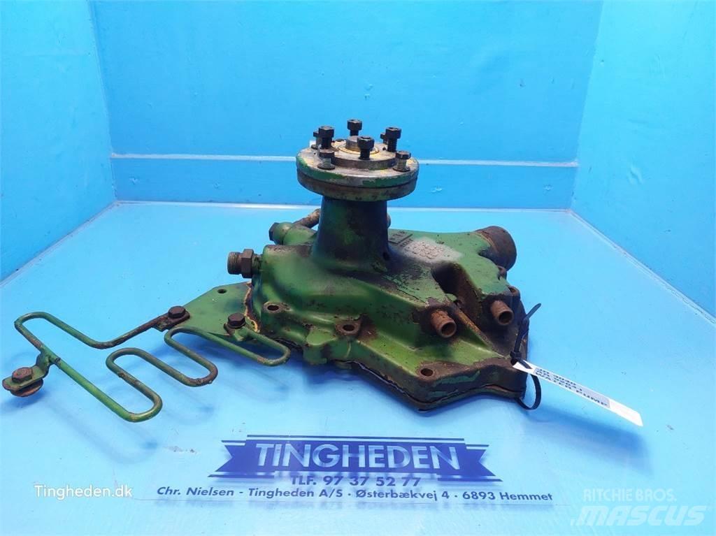 John Deere 3040 Motorer