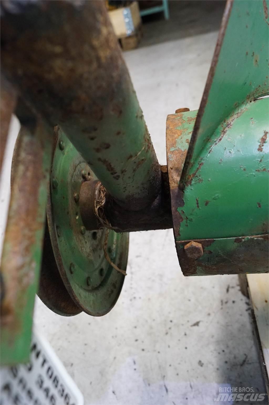John Deere 346 Landbruk - Annet