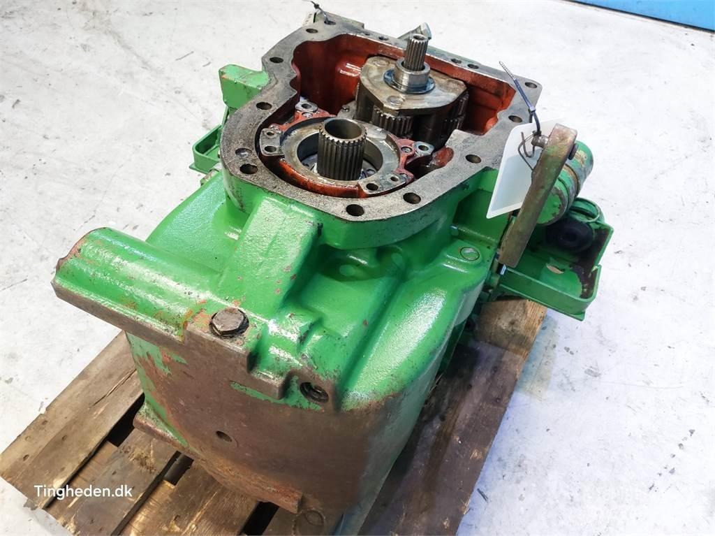 John Deere 4040S Girkasse