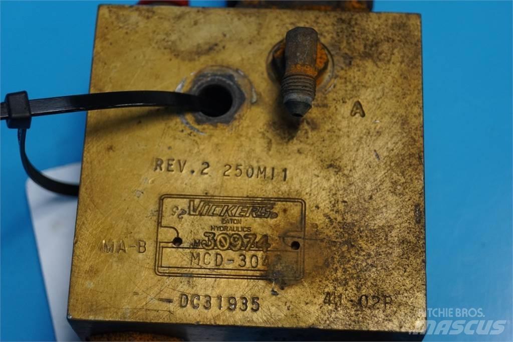 John Deere 550 Hydraulikk