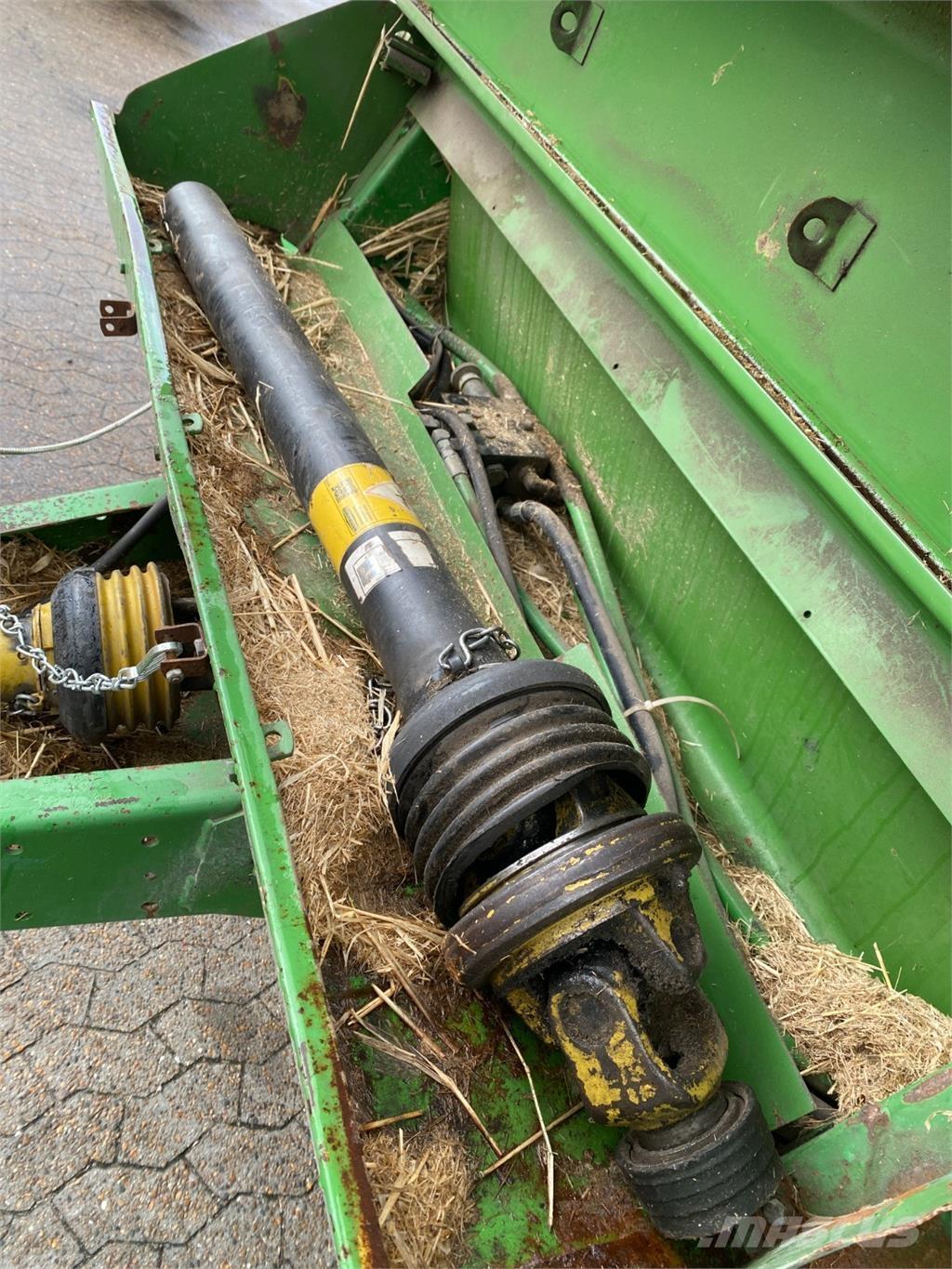 John Deere 550 Rundballepresser