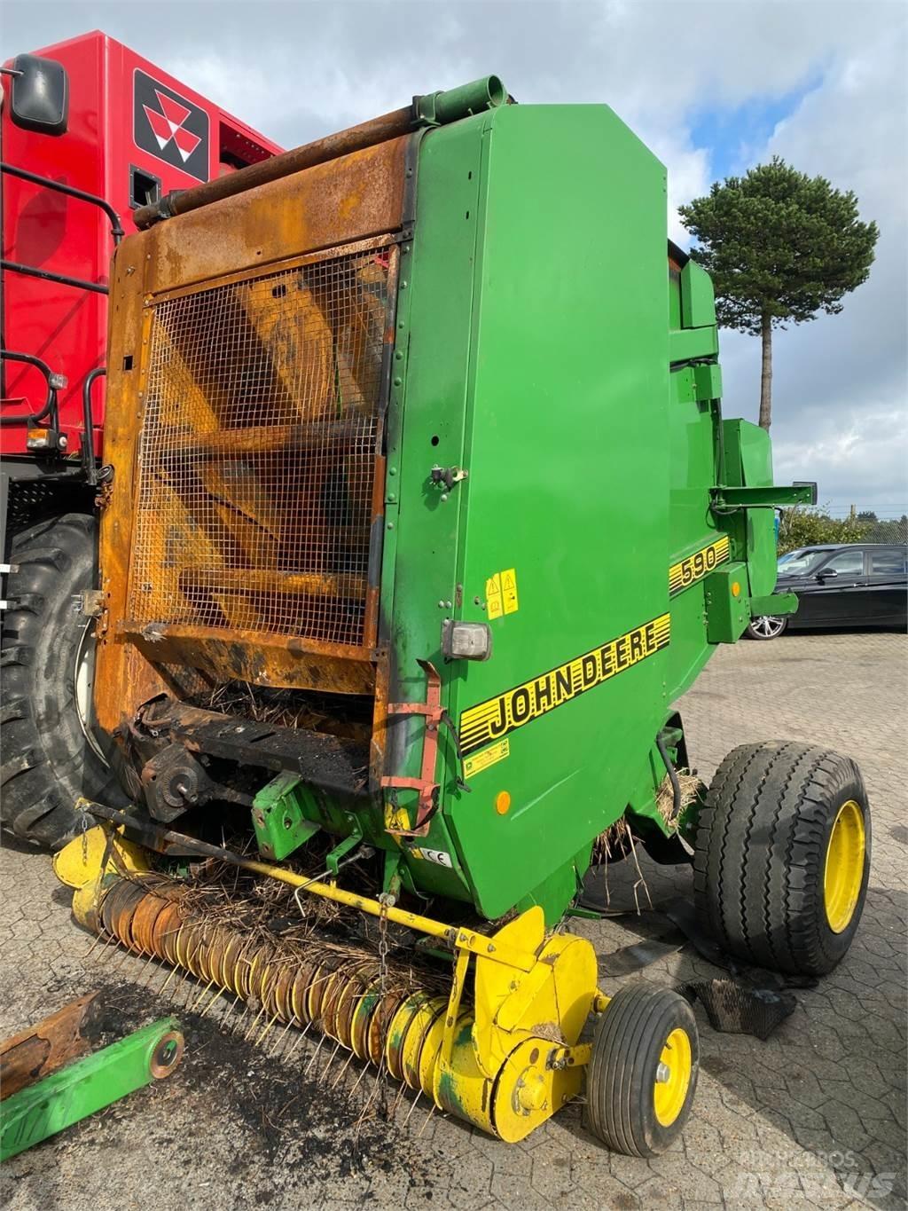 John Deere 590 Rundballepresser