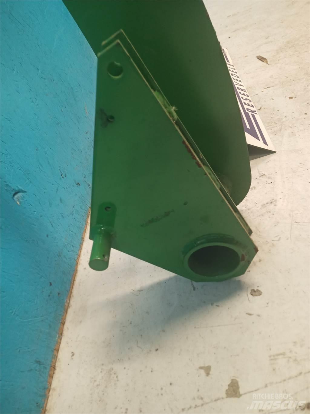 John Deere 590 Balleklemme