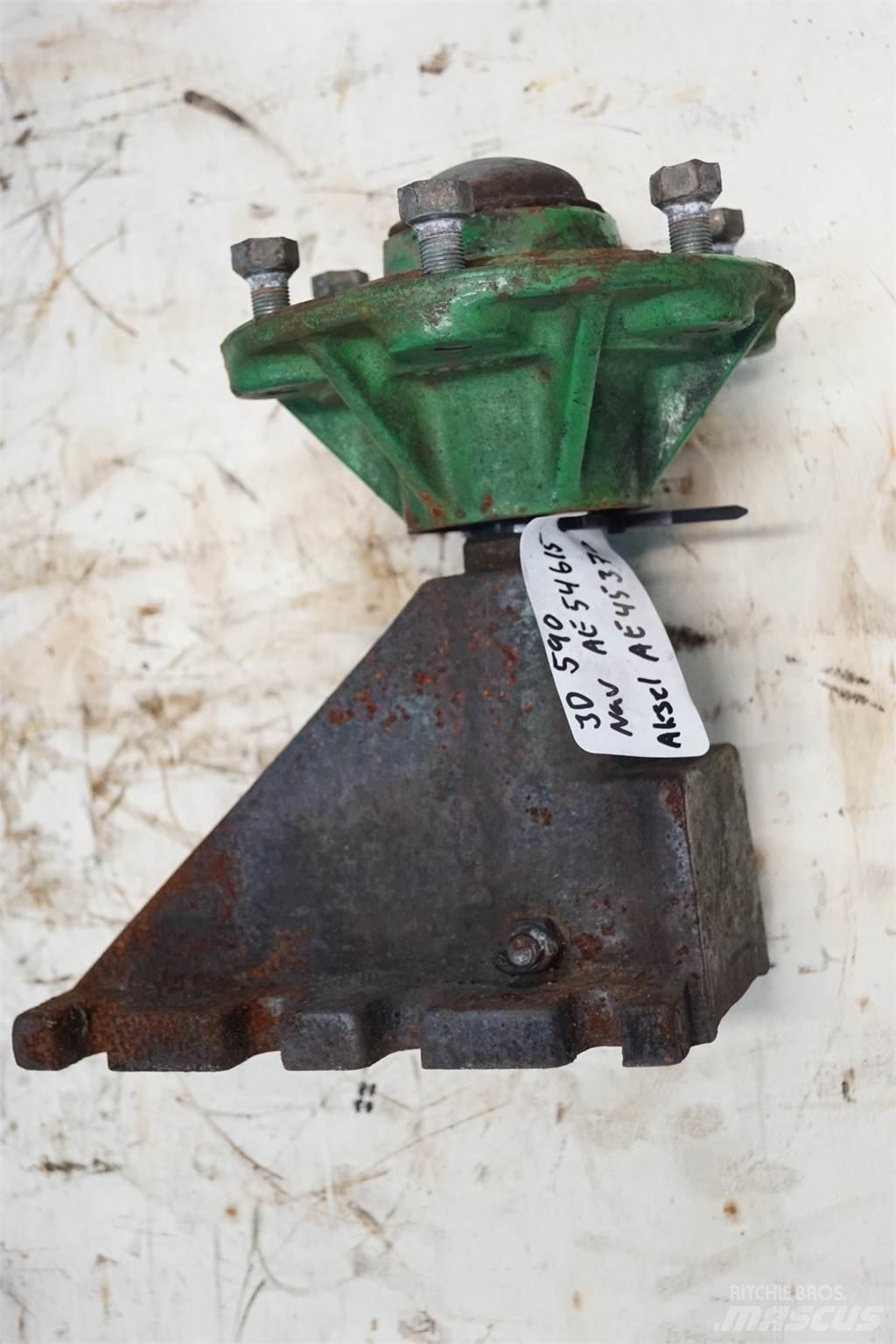 John Deere 590 Aksler