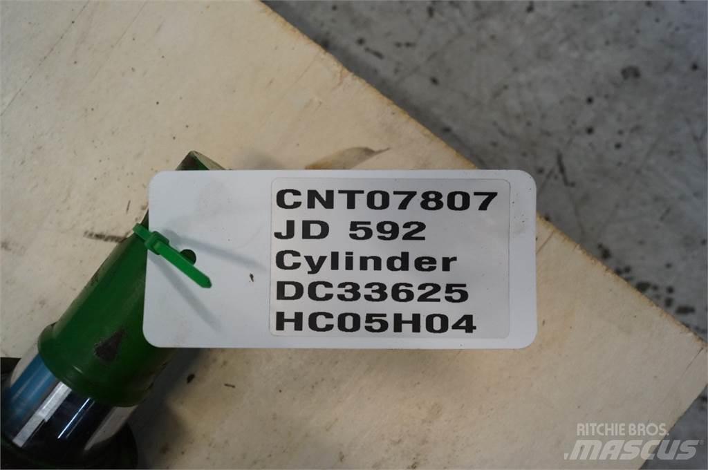 John Deere 592 Balleklemme