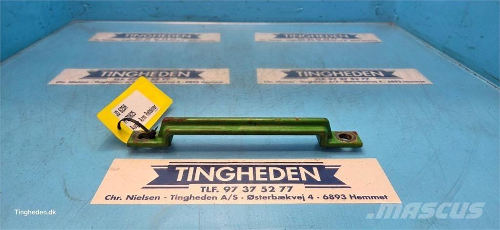 John Deere 625R Skurtresker tilbehør