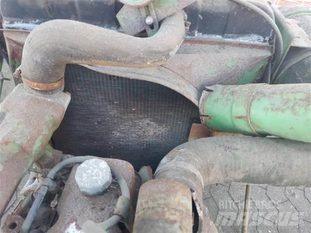 John Deere 6329D Motorer