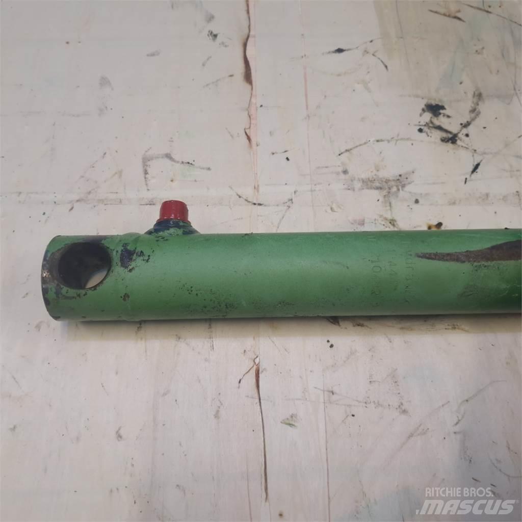 John Deere 820 Hydraulikk