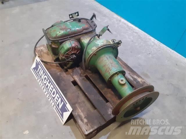 John Deere 955 Girkasse