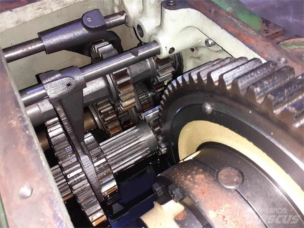 John Deere 975 Girkasse