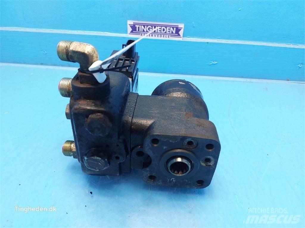 John Deere 9880i Hydraulikk