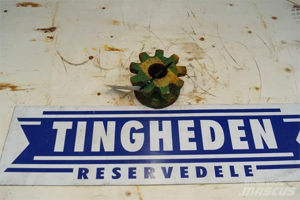 John Deere CTS Skurtresker tilbehør