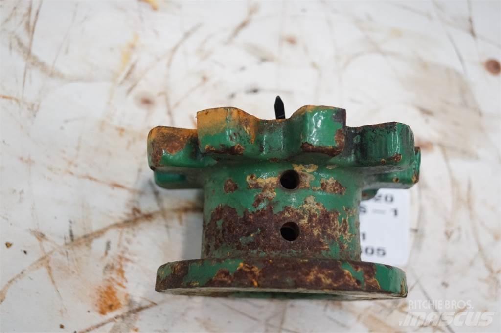 John Deere CTS Skurtresker tilbehør