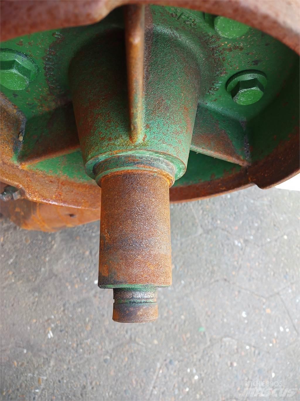 John Deere S670 Skurtresker tilbehør
